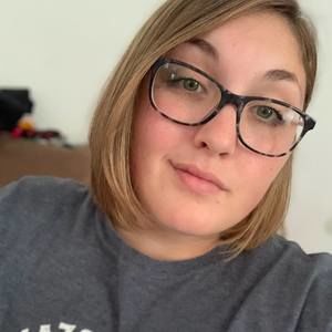 Meet your Posher, Alyssa